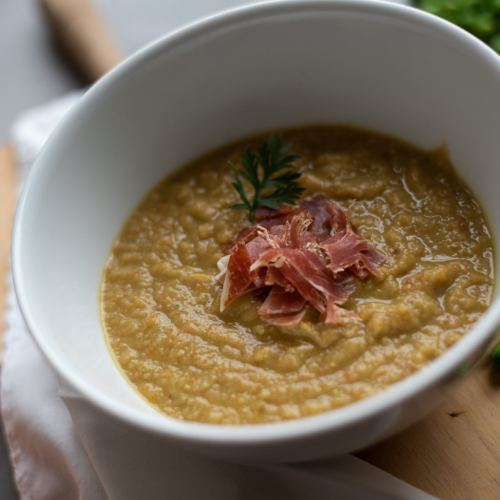 Puré de Menestra con Jamón Ibérico.